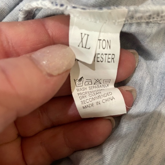 3/$35 Ombré blue blouse. XL - Picture 2 of 4